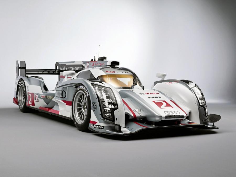  Audi R18 e-Tron Quattro 2012 года  (фото 42 из 42)